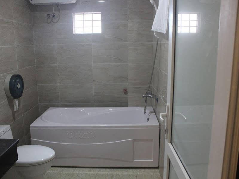 New Amely Hotel Hanoi Eksteriør bilde